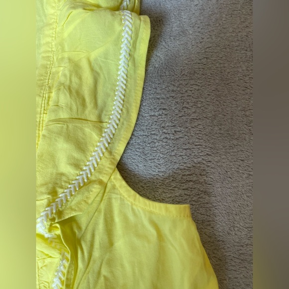 Banana Republic Yellow Ruffled Flutter Sleeveless Blouse - Picture 5 of 7
